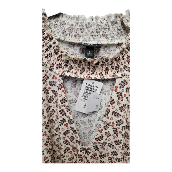 Torrid Cream and Red Floral Blouse - Picture 2 of 3
